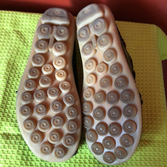 Slip On’s - Picture 3 of 5